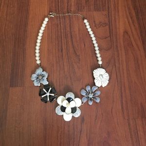 COPY - Black and white necklace